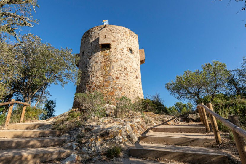 Torre de Los Mogollones, Spain